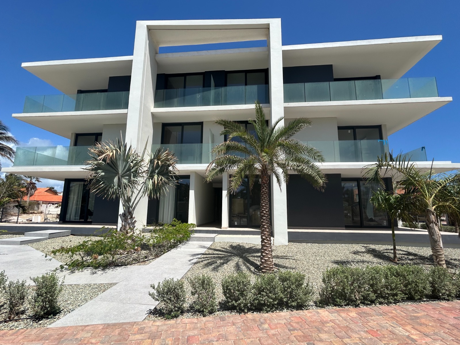 Front façade of Arashi Boutique Condominiums in Aruba